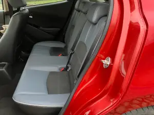 Mazda2 2023 - Come va