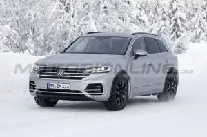 Volkswagen Touareg 2024 - Foto Spia 04-02-2023