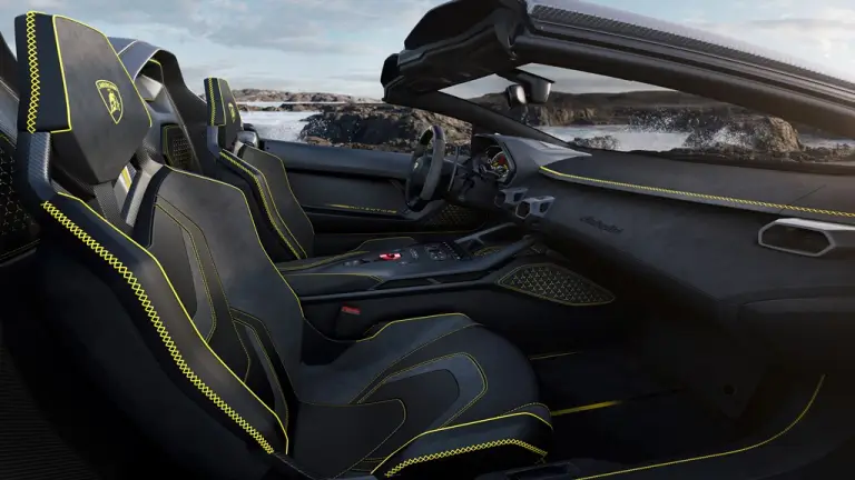 Lamborghini Invencible e Autentica - 8