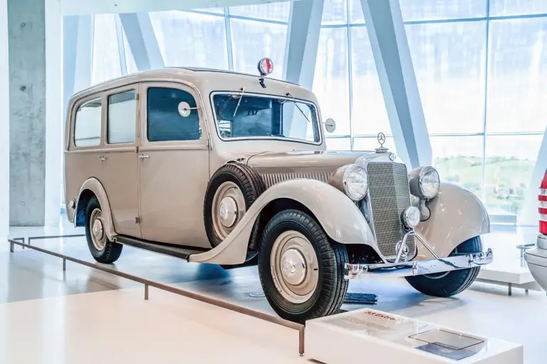 Mercedes-Benz 320 - Foto ufficiali - 2