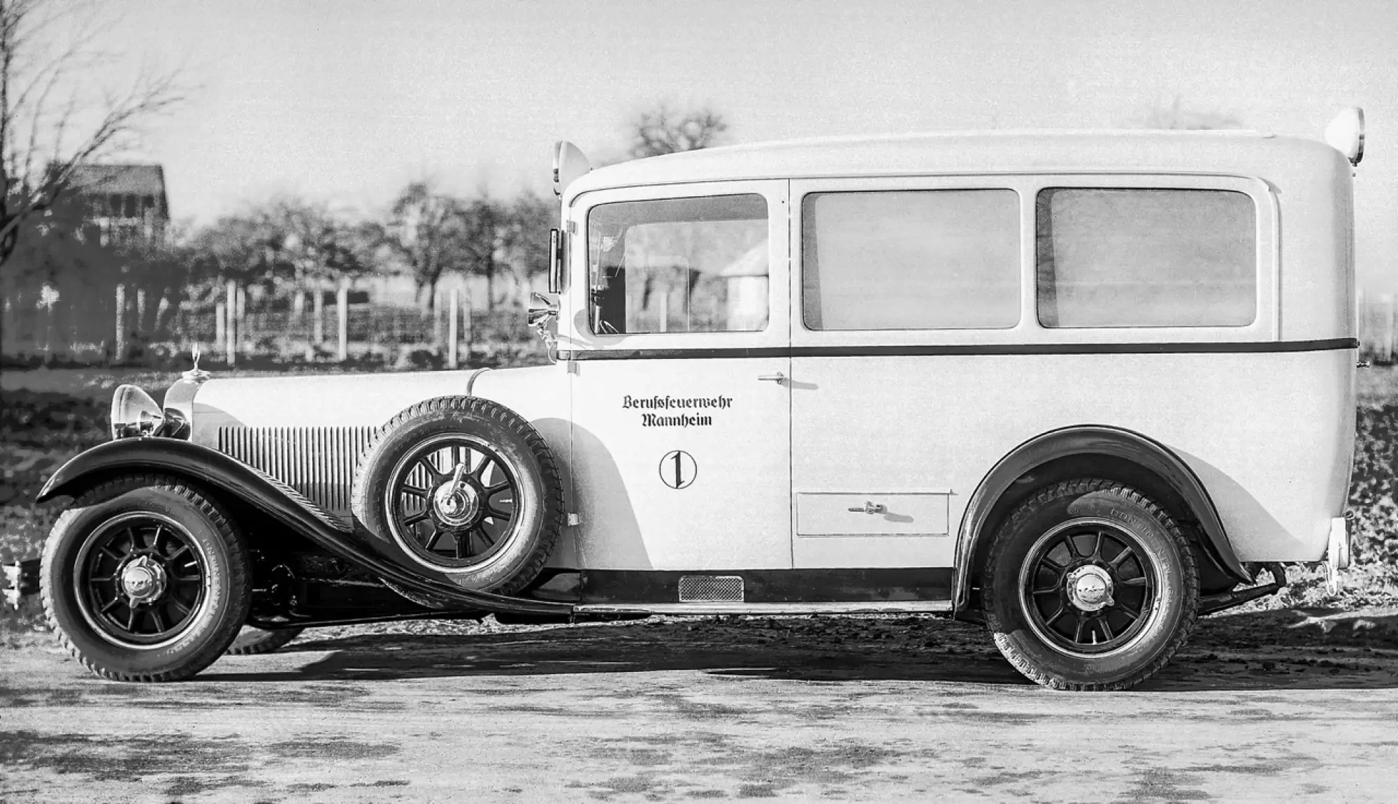 Mercedes-Benz 320 - Foto ufficiali - 3