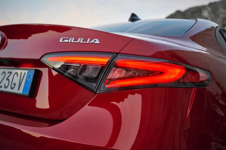 Alfa Romeo Giulia e Stelvio 2023 - Foto ufficiali - 1