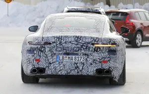 Mercedes-AMG GT 2024 - Foto spia 07-02-2023