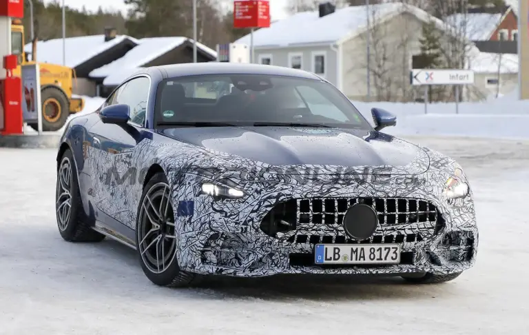 Mercedes-AMG GT 2024 - Foto spia 07-02-2023 - 7