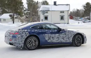 Mercedes-AMG GT 2024 - Foto spia 07-02-2023