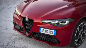 Alfa Romeo Stelvio e Giulia 2023: prova restyling