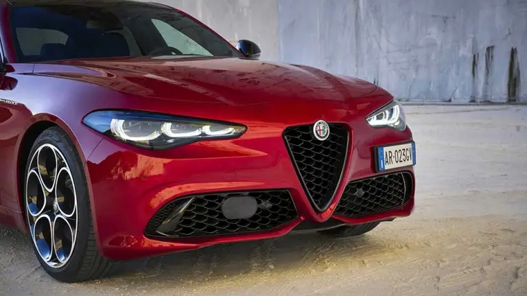 Alfa Romeo Stelvio e Giulia 2023: prova restyling - 3