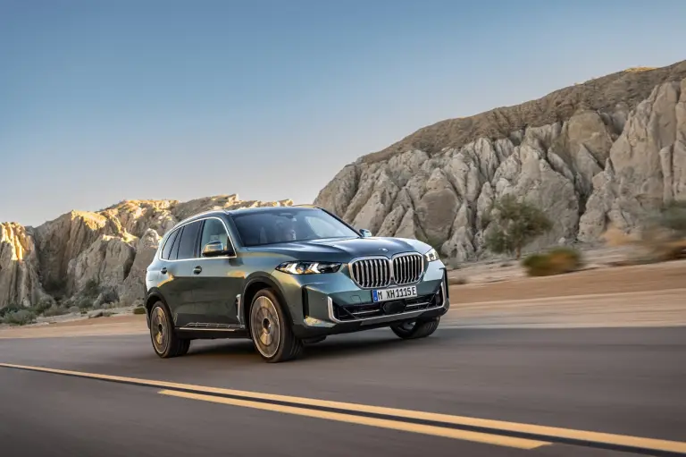 BMW X5 e X6 2024 - 16