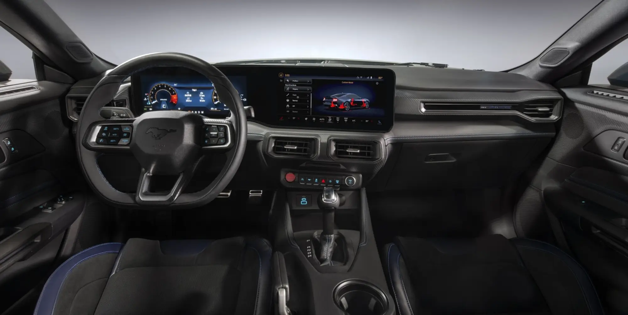 Ford Mustang Dark Horse 2024 interni - 13