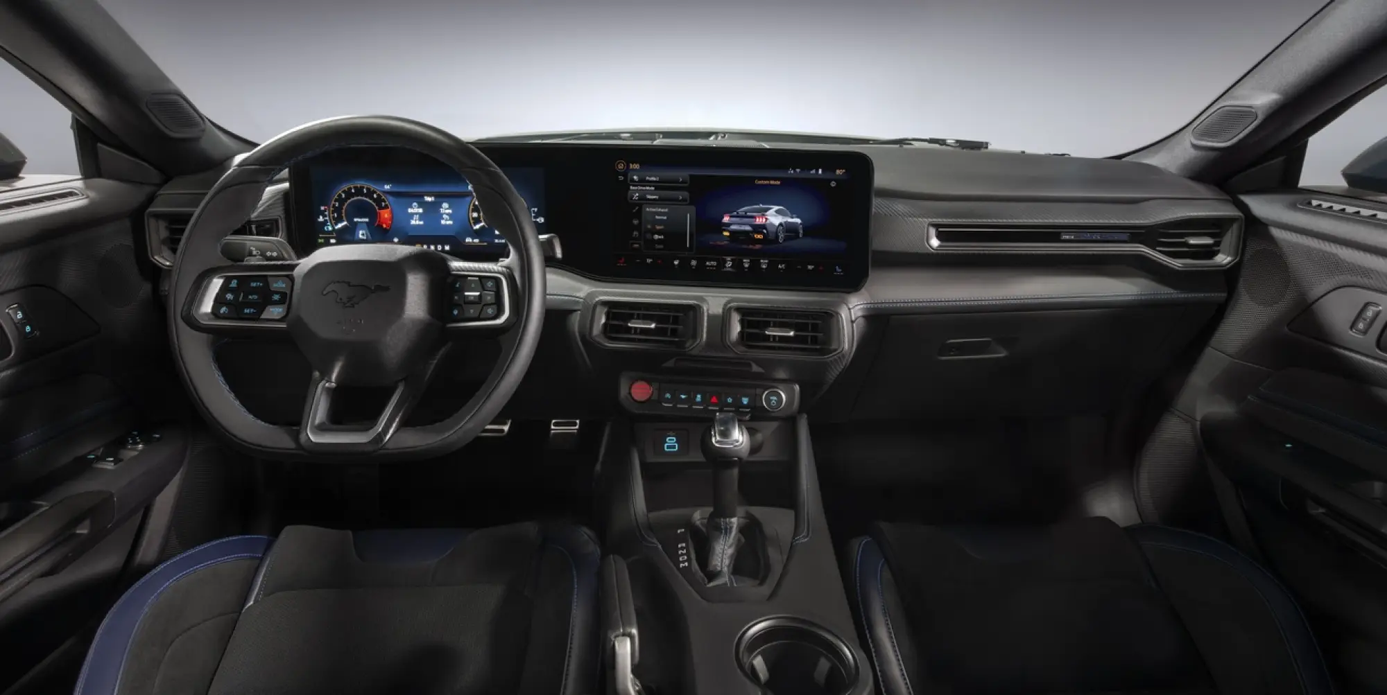 Ford Mustang Dark Horse 2024 interni - 17