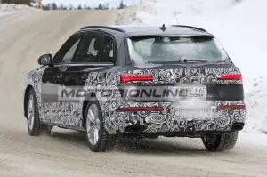 Audi Q7 - Foto spia 9-2-2023