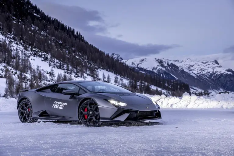 Lamborghini Esperienza Neve 2023 - 23