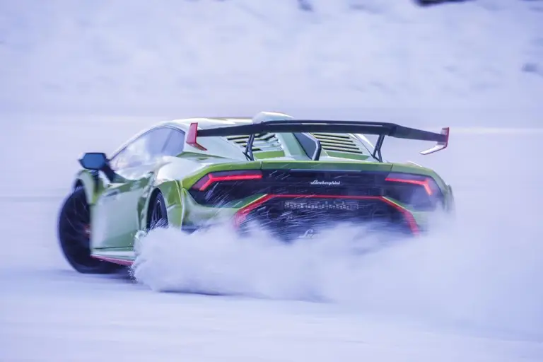 Lamborghini Esperienza Neve 2023 - 26