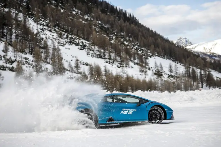Lamborghini Esperienza Neve 2023 - 15