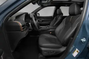 Toyota Grand Highlander - 13