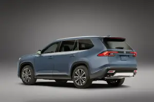 Toyota Grand Highlander - 16
