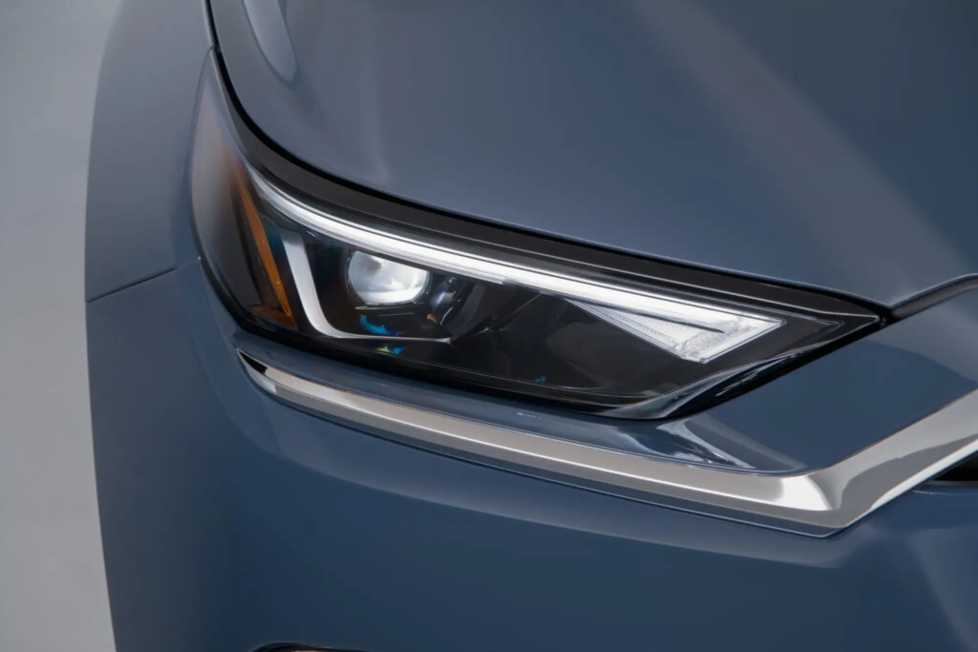 Toyota Grand Highlander - 9