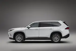 Toyota Grand Highlander - 14