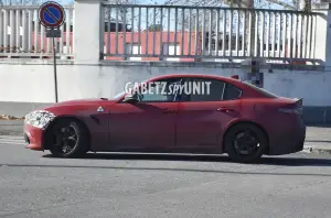 Alfa Romeo Giulia Quadrifoglio 2024 foto spia