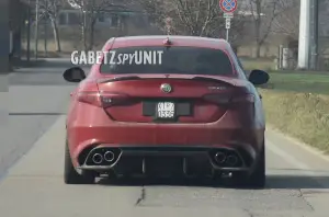 Alfa Romeo Giulia Quadrifoglio 2024 foto spia