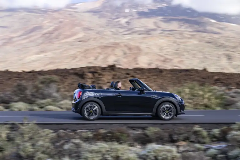 Mini Cooper SE Cabrio - 97