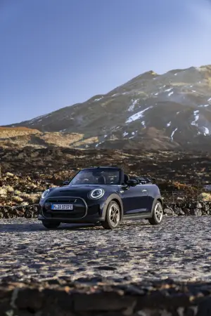 Mini Cooper SE Cabrio - 135