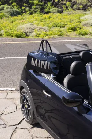 Mini Cooper SE Cabrio - 214