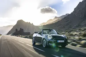 Mini Cooper SE Cabrio - 54