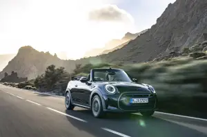 Mini Cooper SE Cabrio - 60