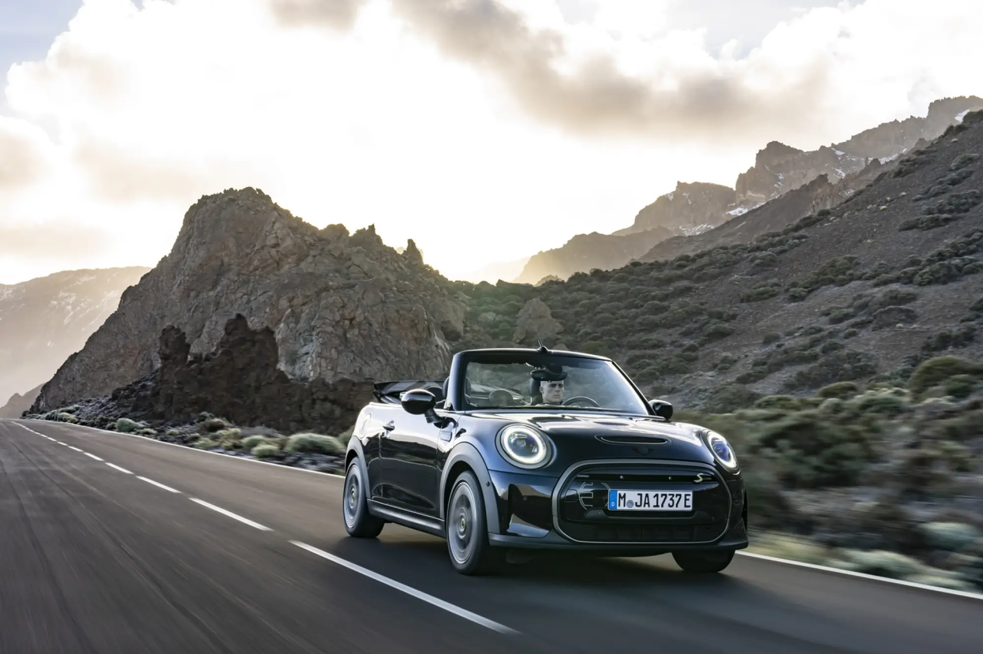 Mini Cooper SE Cabrio - 61