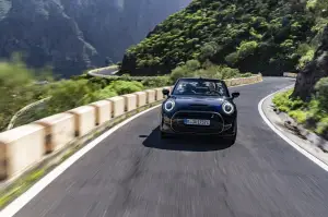 Mini Cooper SE Cabrio - 90