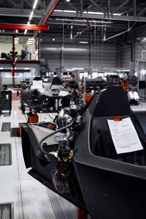 KTM X-BOW GT-XR produzione a Graz - 32