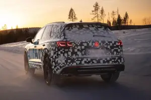 Volkswagen Touareg 2024 prototipo ufficiale