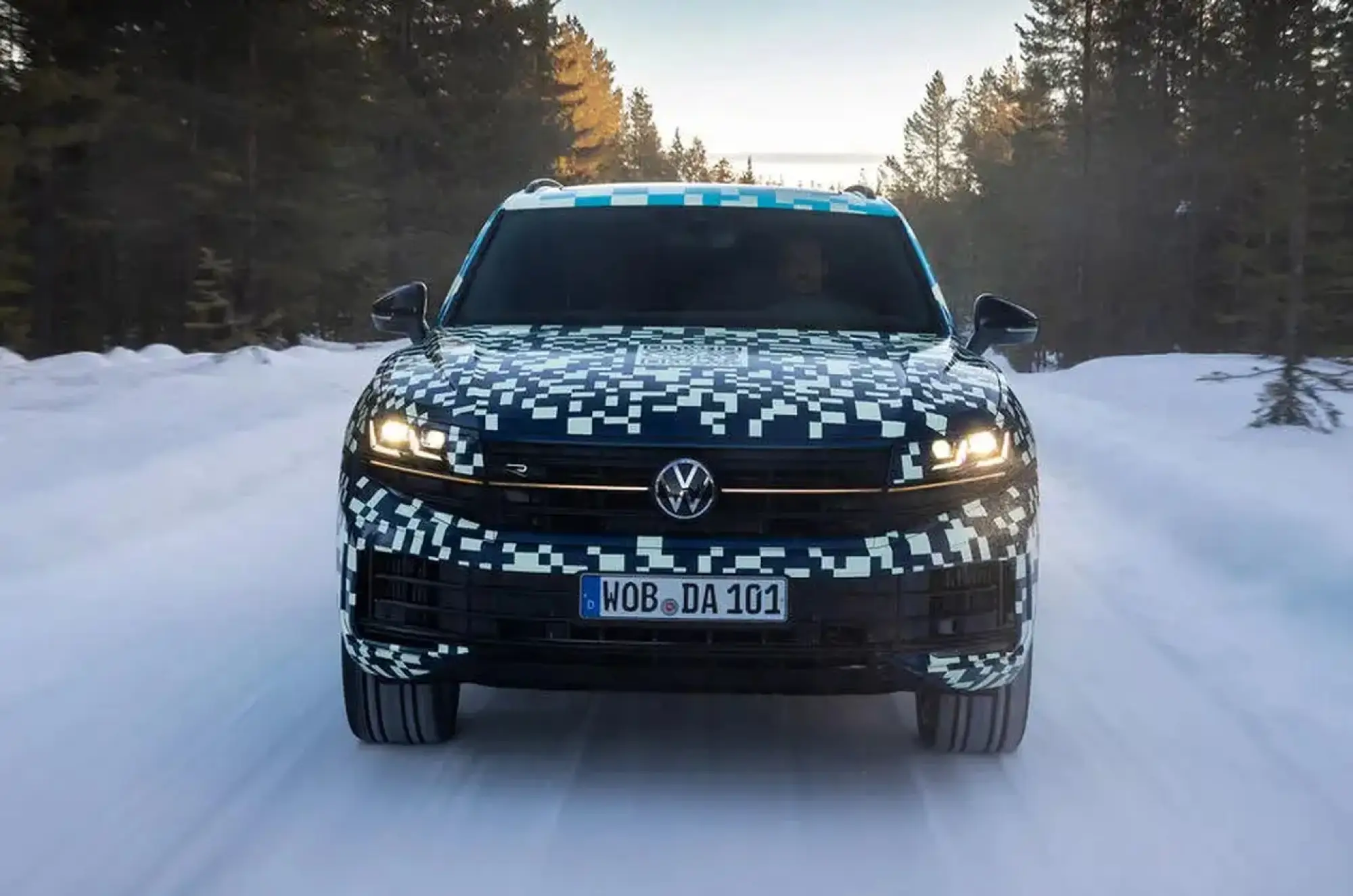 Volkswagen Touareg 2024 prototipo ufficiale - 6