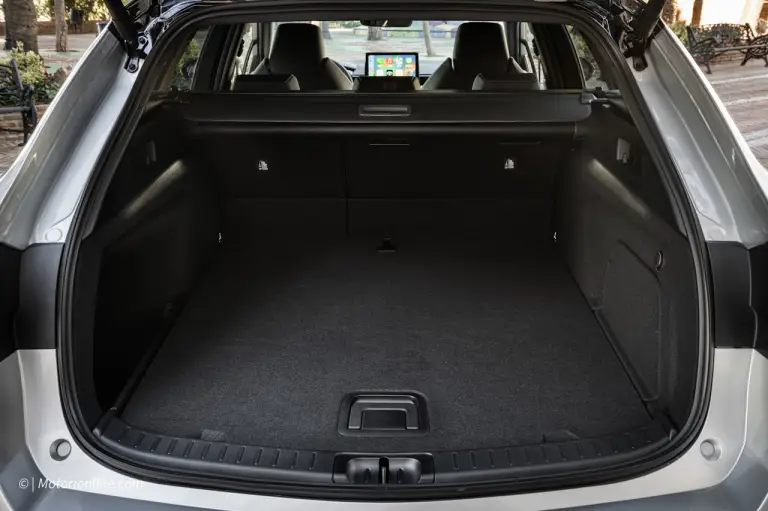 Toyota Corolla 2023 - Prova su strada - 43