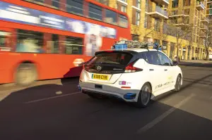 Nissan guida autonoma ServCity