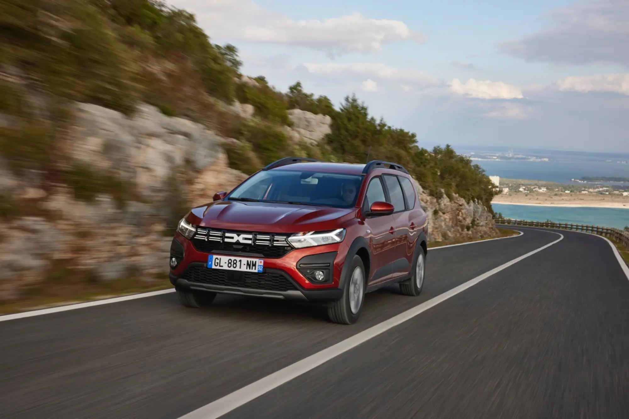 Dacia Jogger Hybrid 2023 - Prova Lisbona - 4