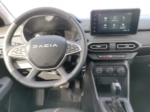 Dacia Jogger Hybrid 2023 - Prova Lisbona