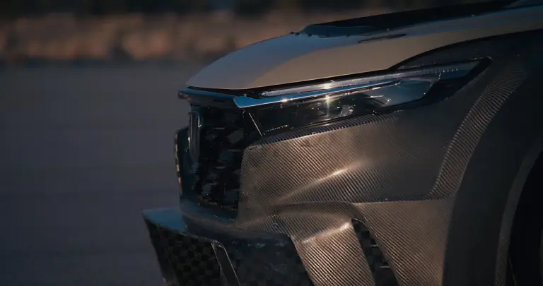 Honda CR-V Hybrid Racer Project Car teaser - 5