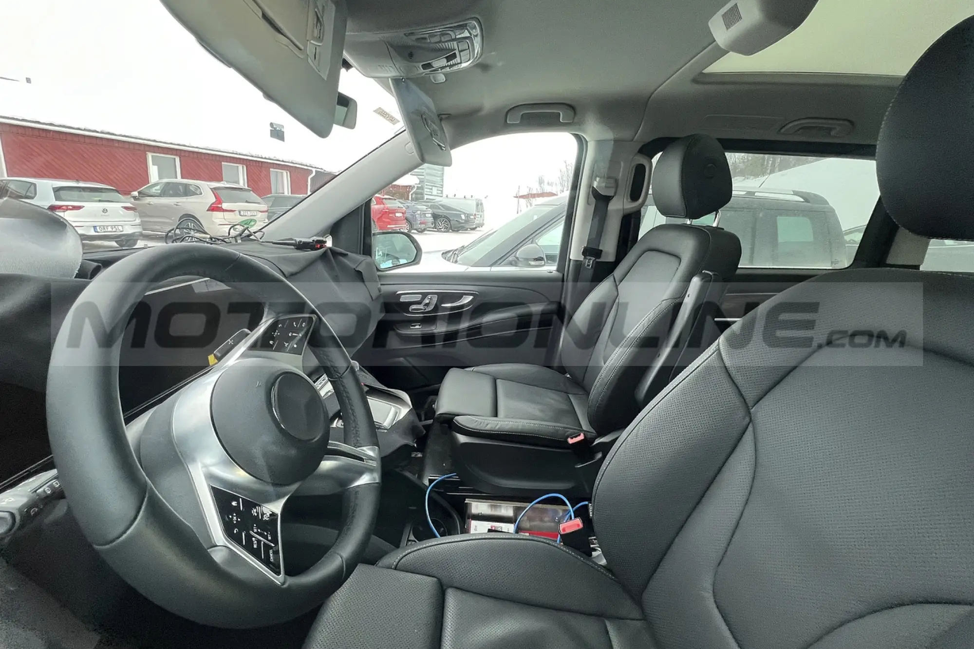 Mercedes Classe V ed EQV restyling - Foto Spia 21-02-2023 - 12