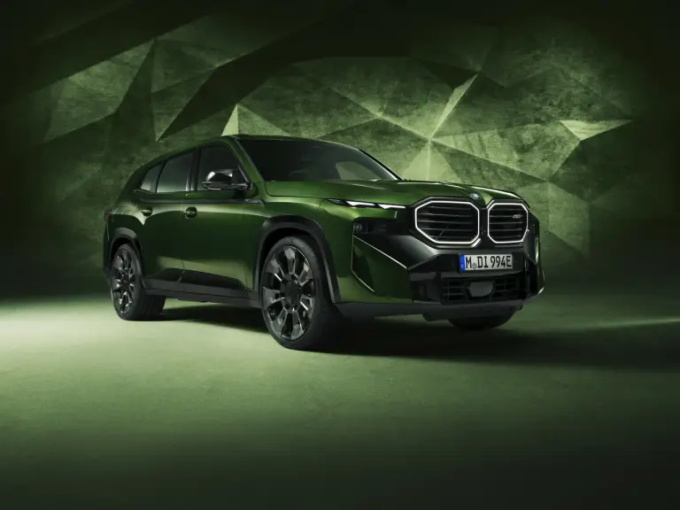 BMW XM vernici BMW Individual - 8