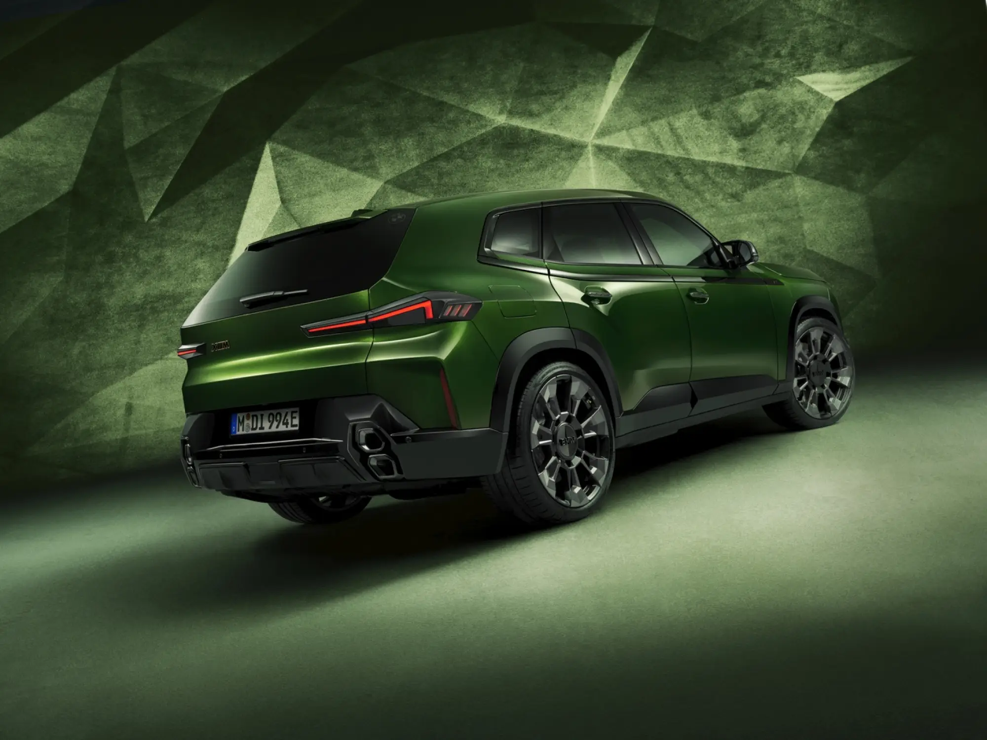 BMW XM vernici BMW Individual - 11