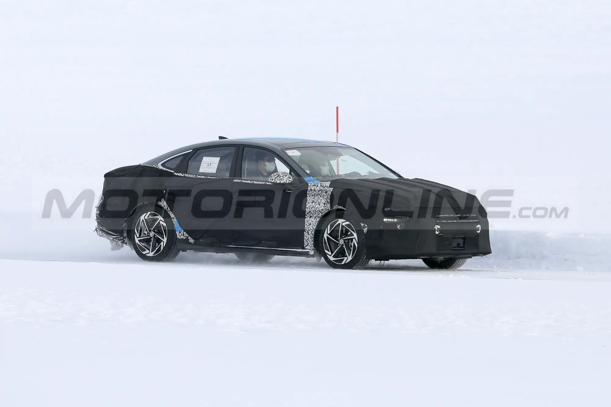 Hyundai Sonata restyling - Foto Spia 21-02-2023 - 4