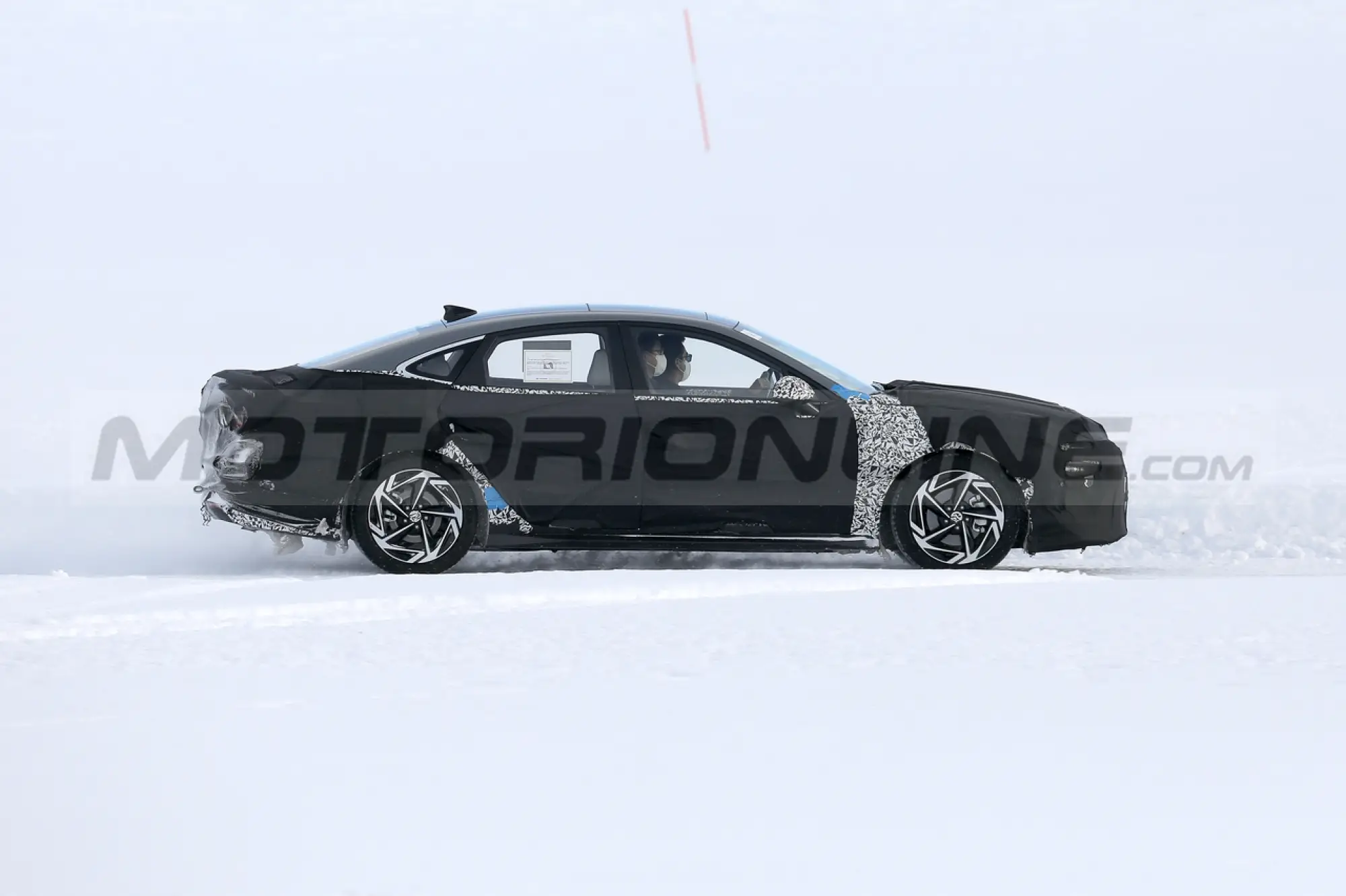 Hyundai Sonata restyling - Foto Spia 21-02-2023 - 13