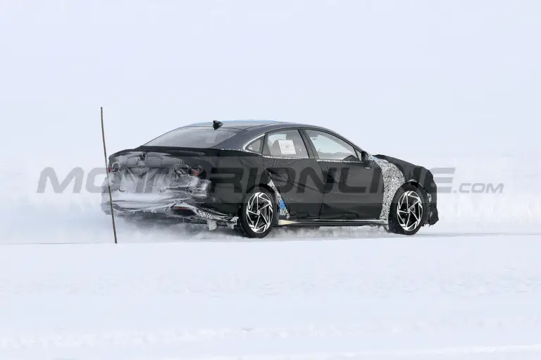 Hyundai Sonata restyling - Foto Spia 21-02-2023 - 6