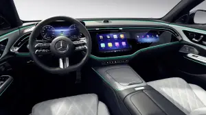 Mercedes Classe E 2024 interni