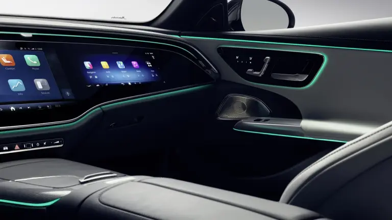 Mercedes Classe E 2024 interni - 4