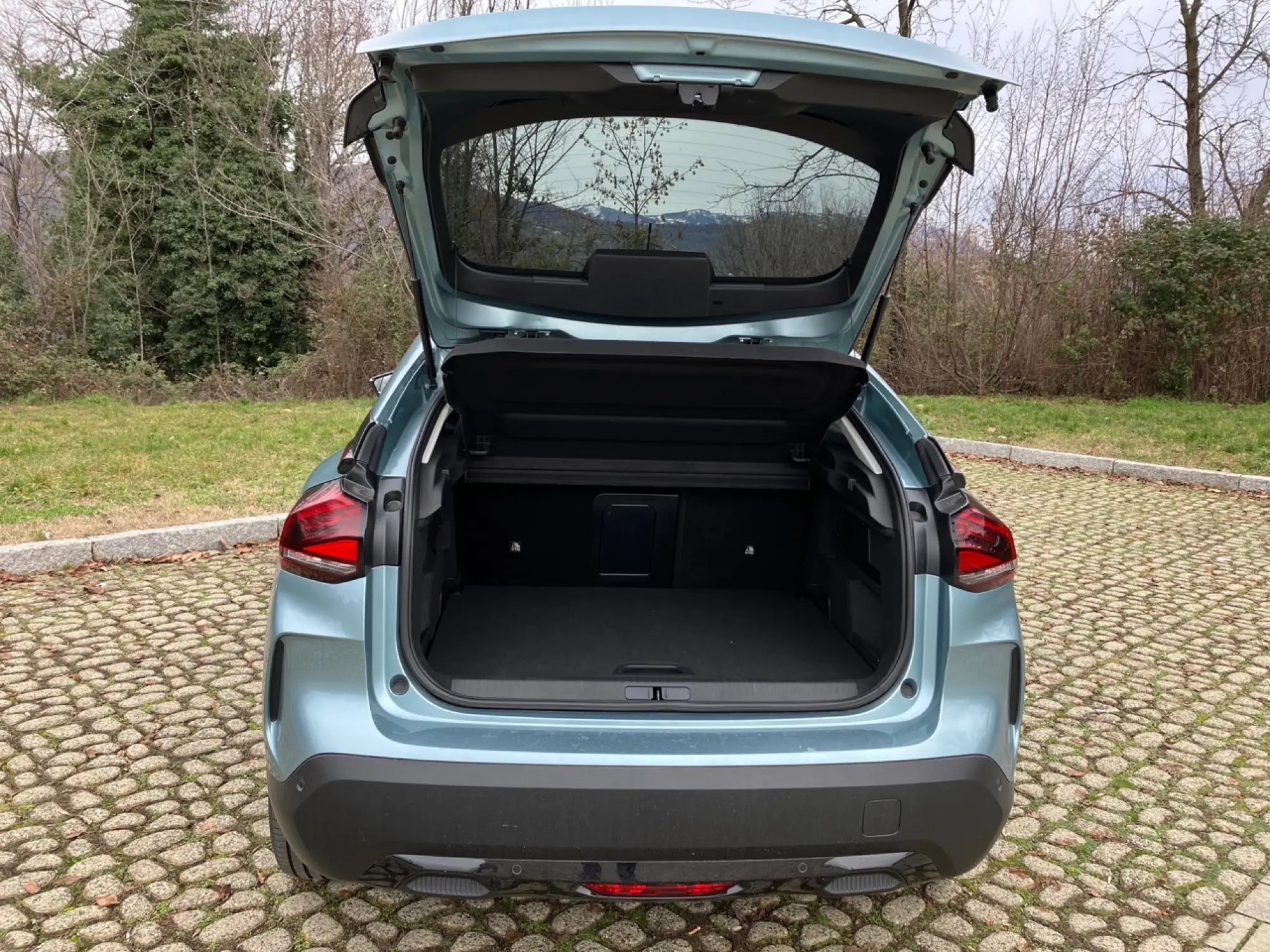 Citroen e-C4 2023 - Come va - 14