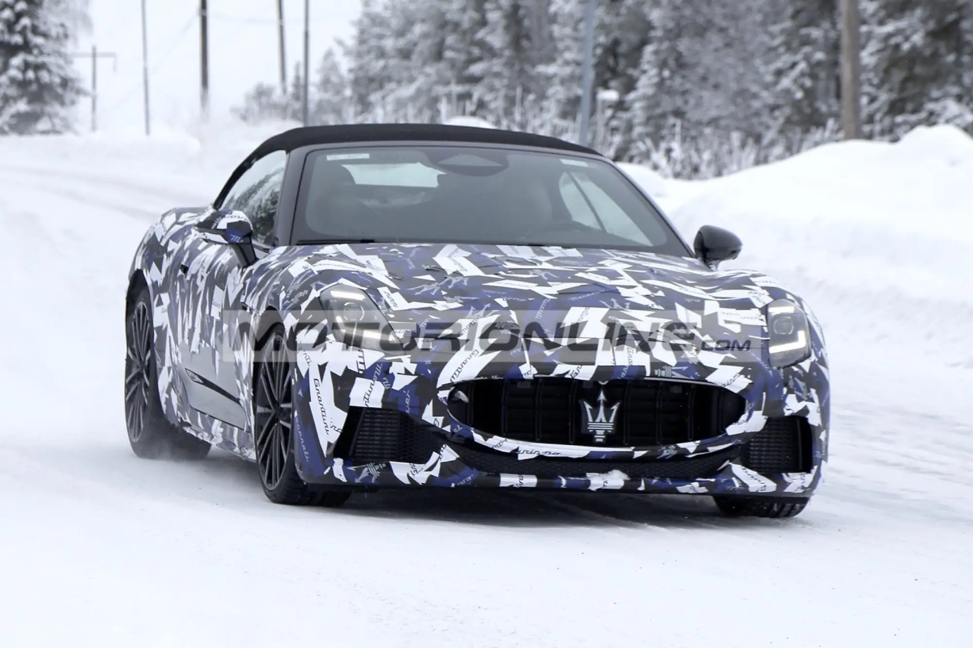 Maserati GranCabrio - Foto spia 23-2-2023 - 4