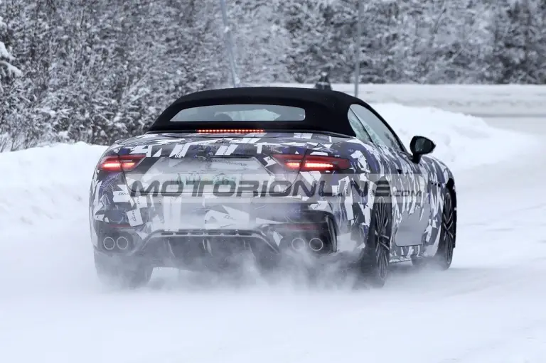 Maserati GranCabrio - Foto spia 23-2-2023 - 9